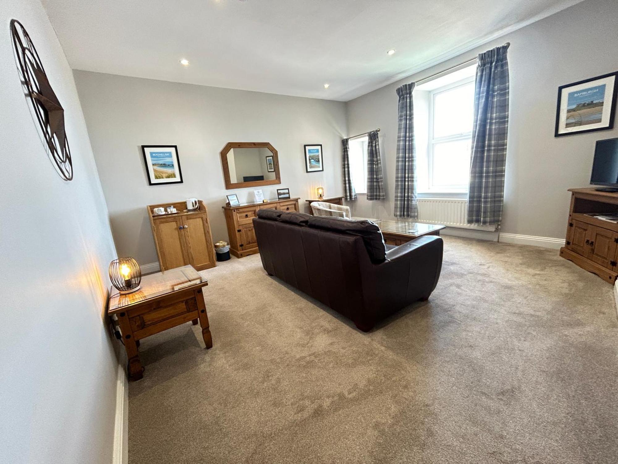 Chandlers Bnb Seahouses Exterior photo